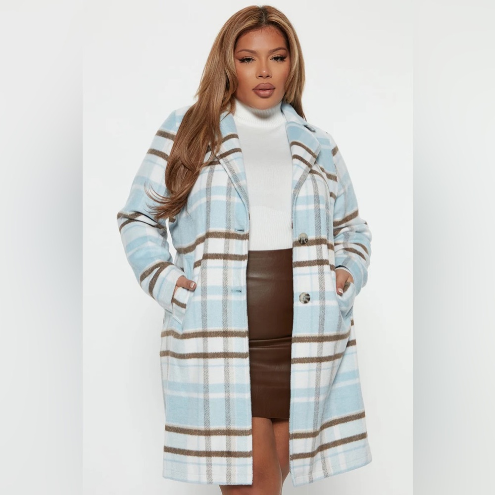 Plaid Coat 💙